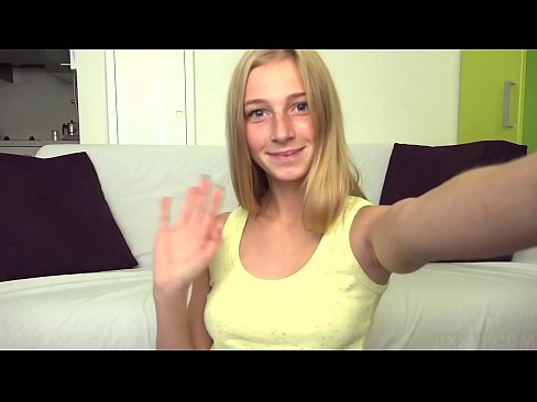 ❤️ As ik my ferfele masturbearje ik loai myn rôze kutje ️❌ Superseks by wy