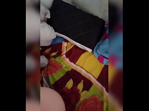 ❤️ Myn keamergenoat bliuwt allinnich thús want har man giet op fakânsje en ik nim de kâns oan om har te neuken en har kont fol mei molke ️❌ Superseks by wy
